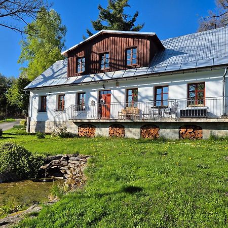 Knezice 25, Chalupa V Krkonosich Vrchlabí Extérieur photo