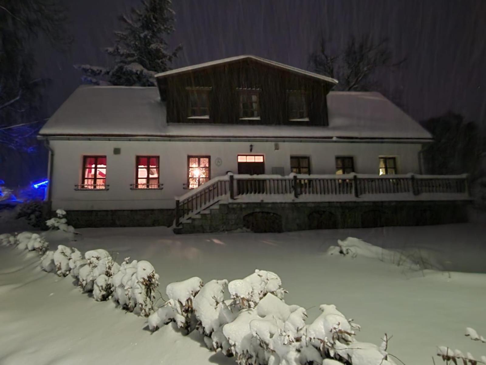 Knezice 25, Chalupa V Krkonosich Vrchlabí Extérieur photo