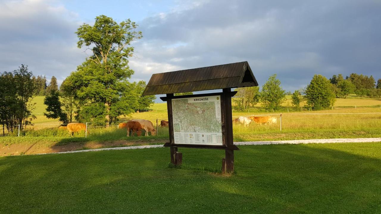 Knezice 25, Chalupa V Krkonosich Vrchlabí Extérieur photo