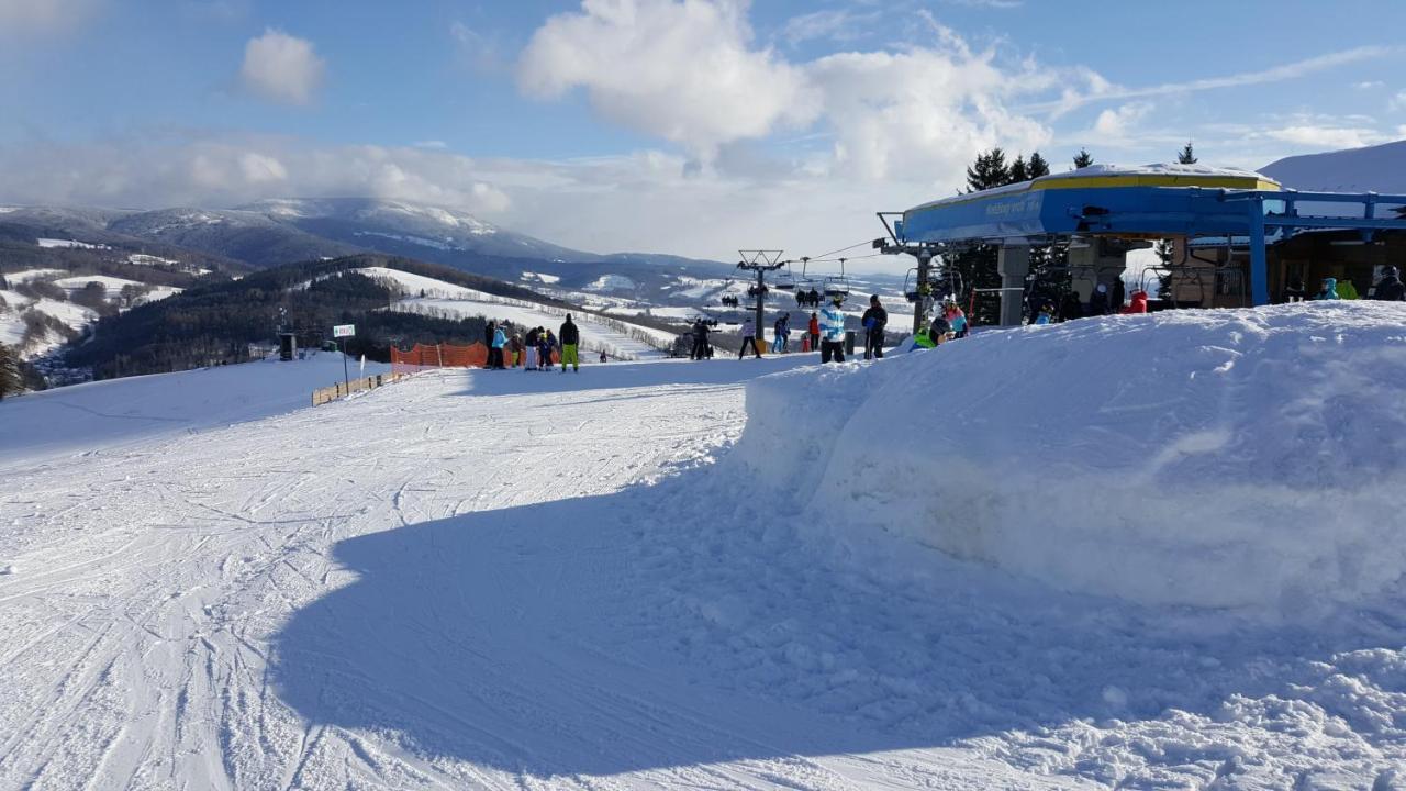 Knezice 25, Chalupa V Krkonosich Vrchlabí Extérieur photo
